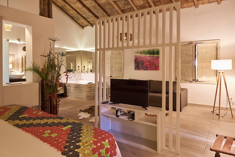 COMBIA HACIENDA HOTEL - miniatura 8