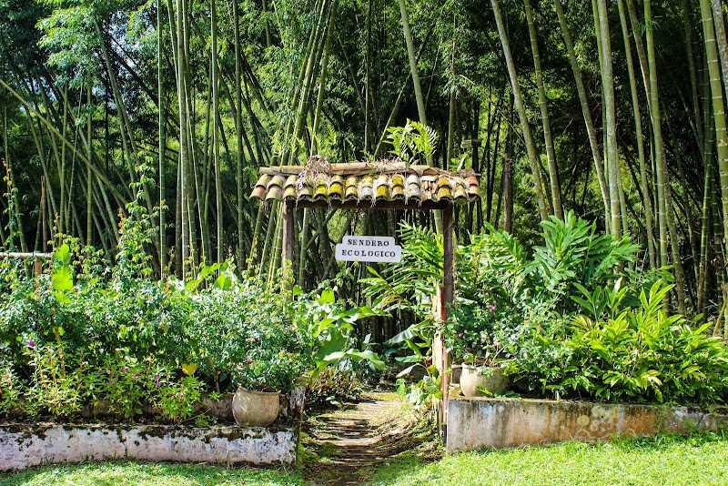 LA FLORESTA HOTEL CAMPESTRE - miniatura 8