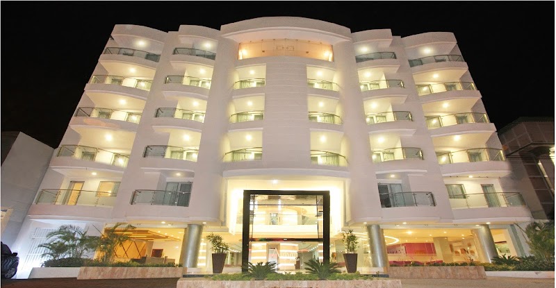 ATRIUM PLAZA HOTEL - foto 1