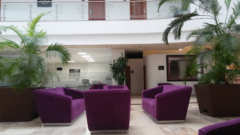 ATRIUM PLAZA HOTEL - miniatura 7