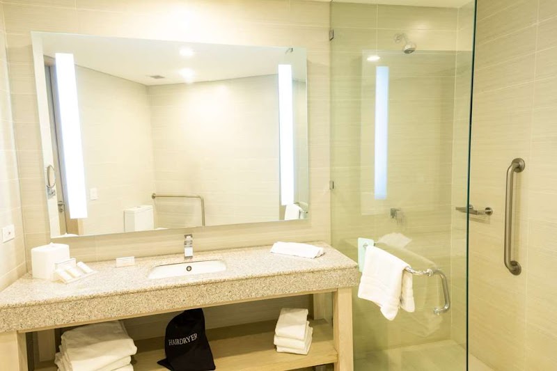 HILTON GARDEN INN BARRANQUILLA - miniatura 4
