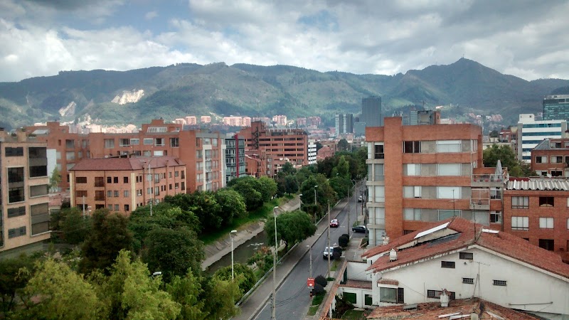 HOTEL TIVOLI SUITES - foto 1