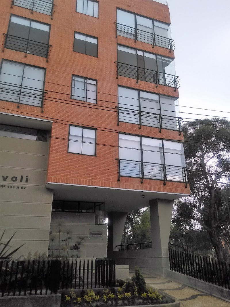 HOTEL TIVOLI SUITES - miniatura 5