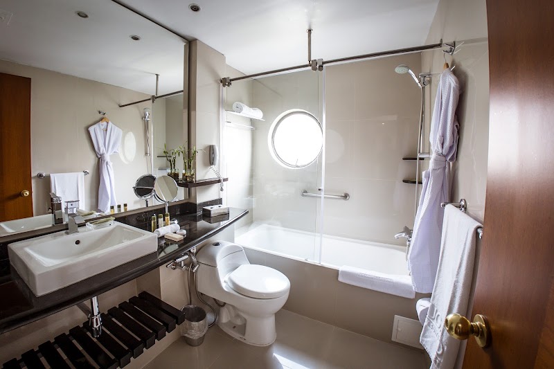 LUGANO IMPERIAL SUITES - miniatura 3