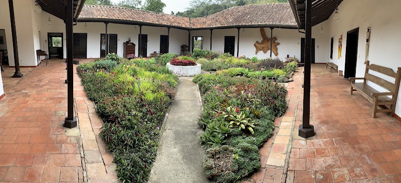 HACIENDA EL ROBLE HOTEL - foto 1