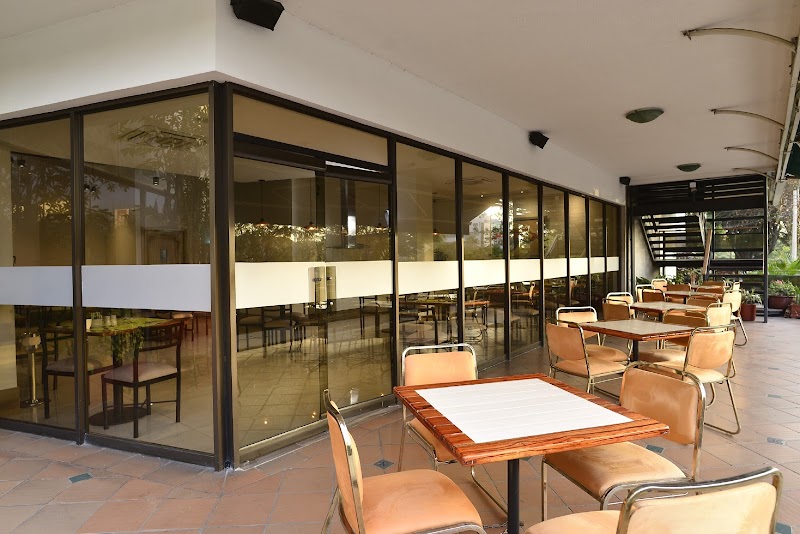 CALI PLAZA HOTEL - miniatura 8