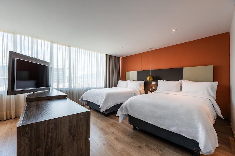 HOLIDAY INN EXP MEDELLIN LA ST - miniatura 2