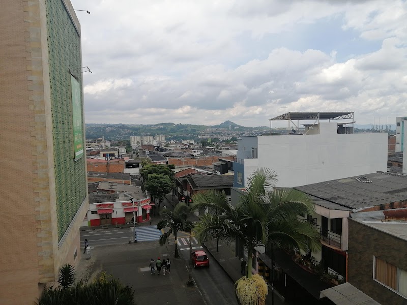 HOTEL LUXOR PLAZA PEREIRA - miniatura 3