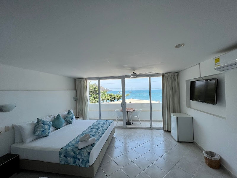LA BALLENA AZUL HOTEL - miniatura 7