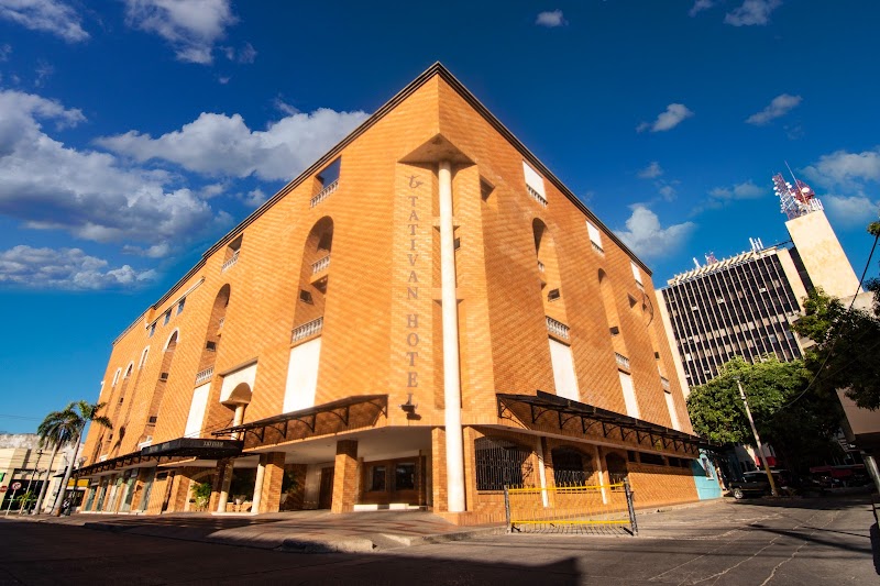 TATIVAN HOTEL - foto 1